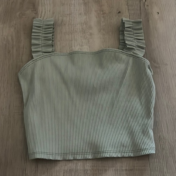 Green Ruffle Tank Top (Size Small) - Picture 1 of 2